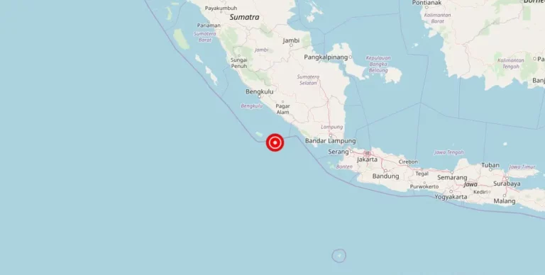 Magnitude 4.80 earthquake strikes near Pagar Alam, South Sumatra, Indonesia.