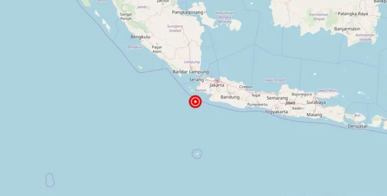 Magnitude 5.30 Earthquake Strikes Near Java, East Java, Indonesia